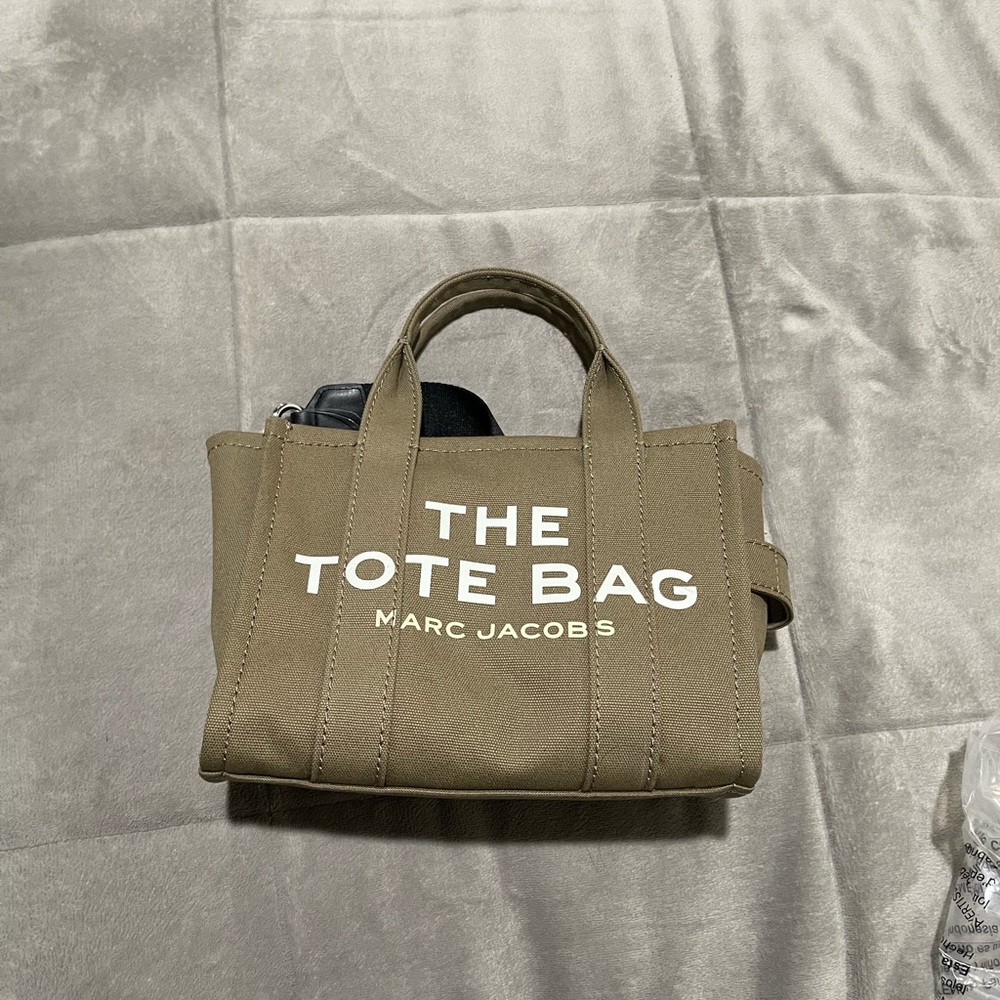 Marc Jacobs the tote bag mini